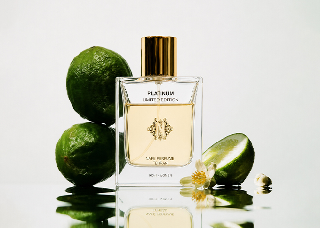 عطر<br />زنانه